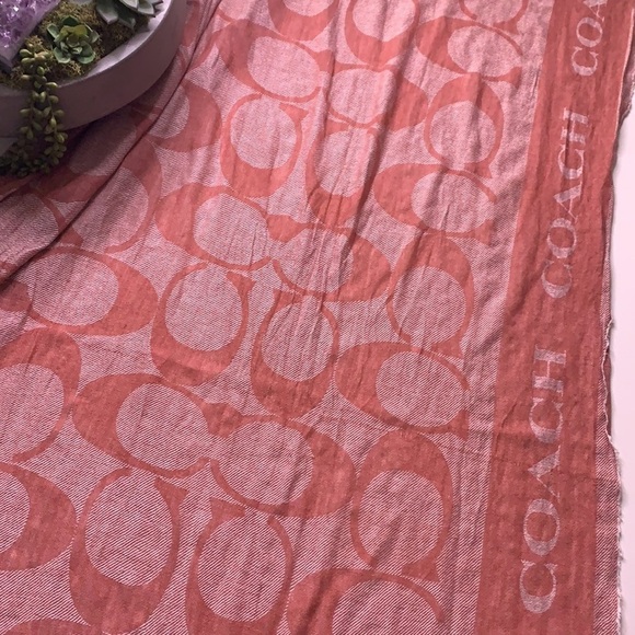 Coach pink reversible signature stole fray hem oversized scarf monogram - Picture 4 of 7